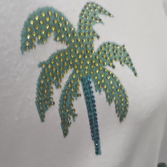 Cato Collection White and Green Sweater - Picture 5 of 7